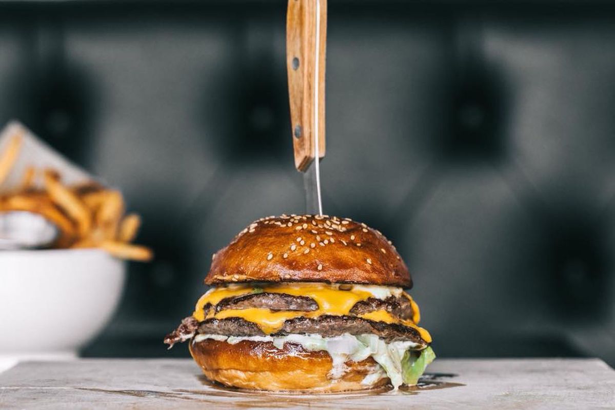Burger Ghosting Wahyu